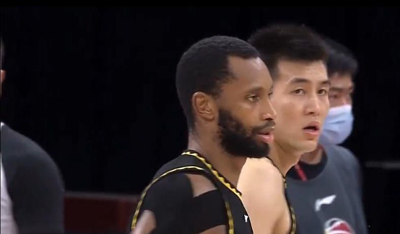 蓝天航空王静无删减版
